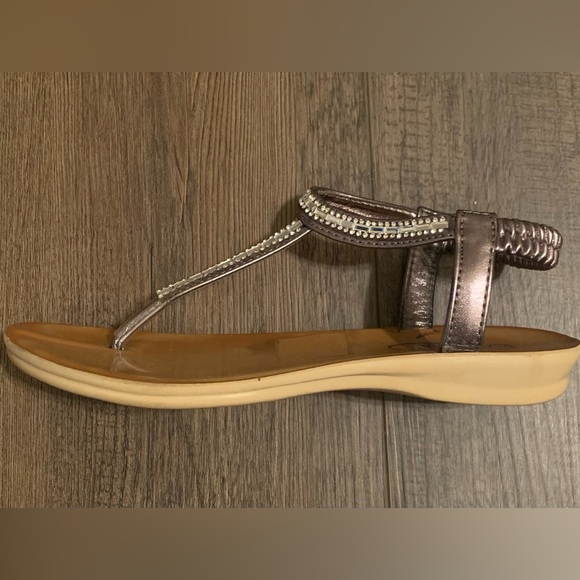 EXIT LA Blinged Sandals Size 7 - Picture 1 of 10